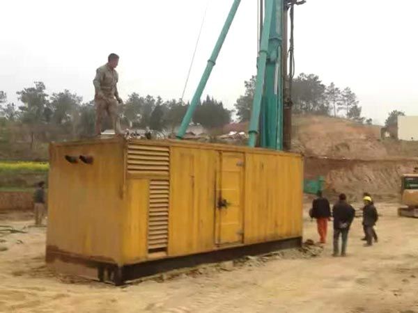 崇信如何判断水冷式机油散热器密封件是否需要更换？